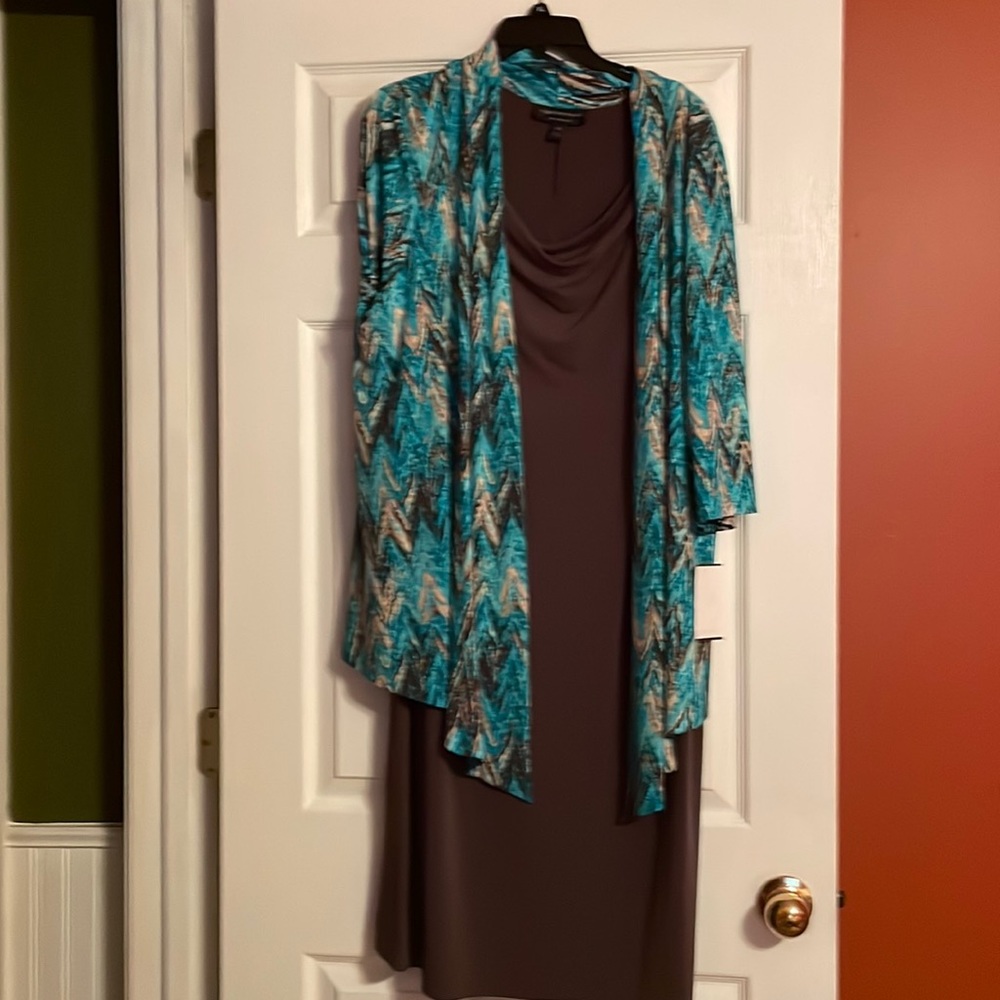 Connected Woman dress. Also has turquoise colors.